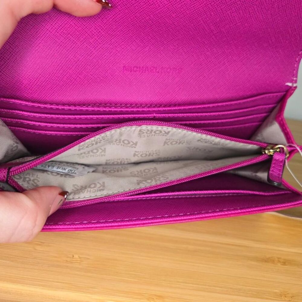 Michael Kors Pink Wallet - Picture 11 of 13